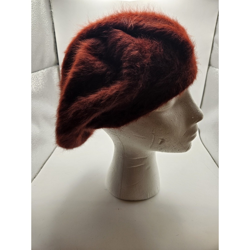 Vintage KANGOL Red Beret / 60% Rabbit Hair